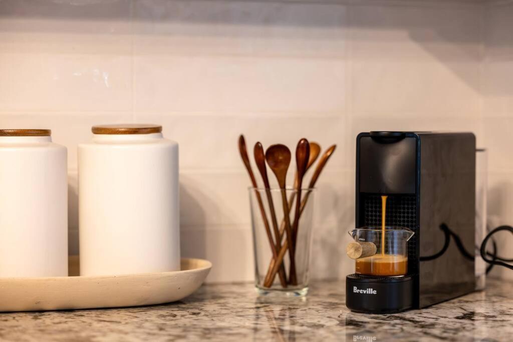 Pangsapuri City Views, Modern Nyc Oasis Retreat