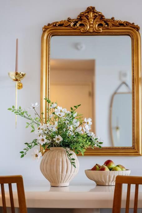 Pangsapuri City Views, Modern Nyc Oasis Retreat New York