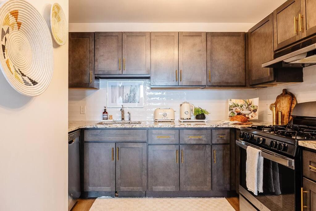City Views, Modern Nyc Oasis Retreat Pangsapuri